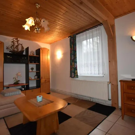 Gemuetlicher In Stove An Der Ostsee Boiensdorf